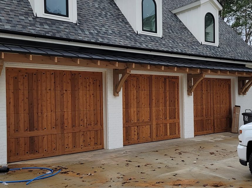 Expert Garage Door Repair Technicians in Pompano Beach, FL